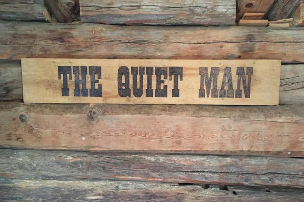 La Cabane De L'Homme Tranquille Le Tretien Екстер'єр фото