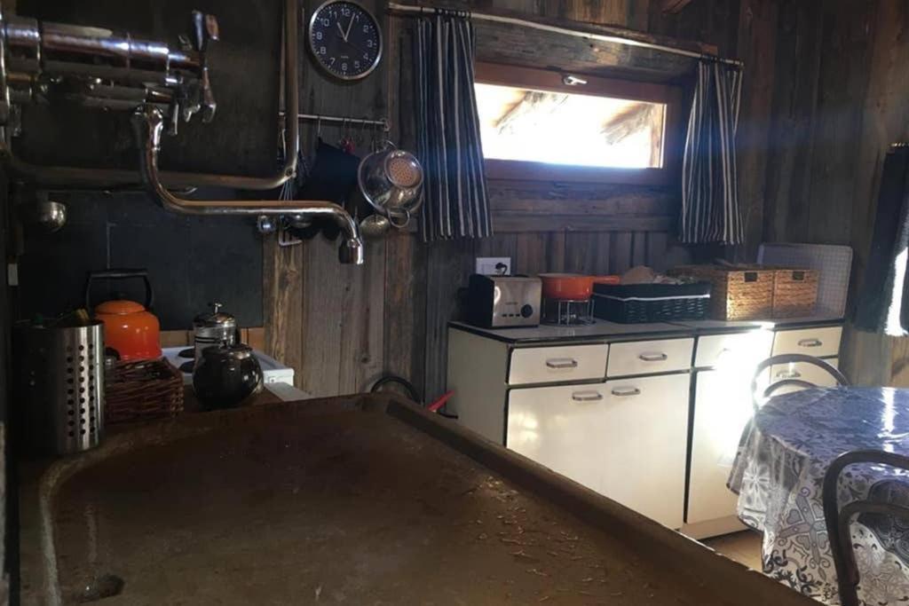 La Cabane De L'Homme Tranquille Le Tretien Екстер'єр фото